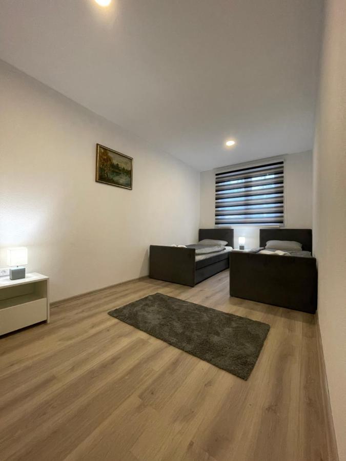 Ammirevole Ravne Apartments Visoko Exteriör bild